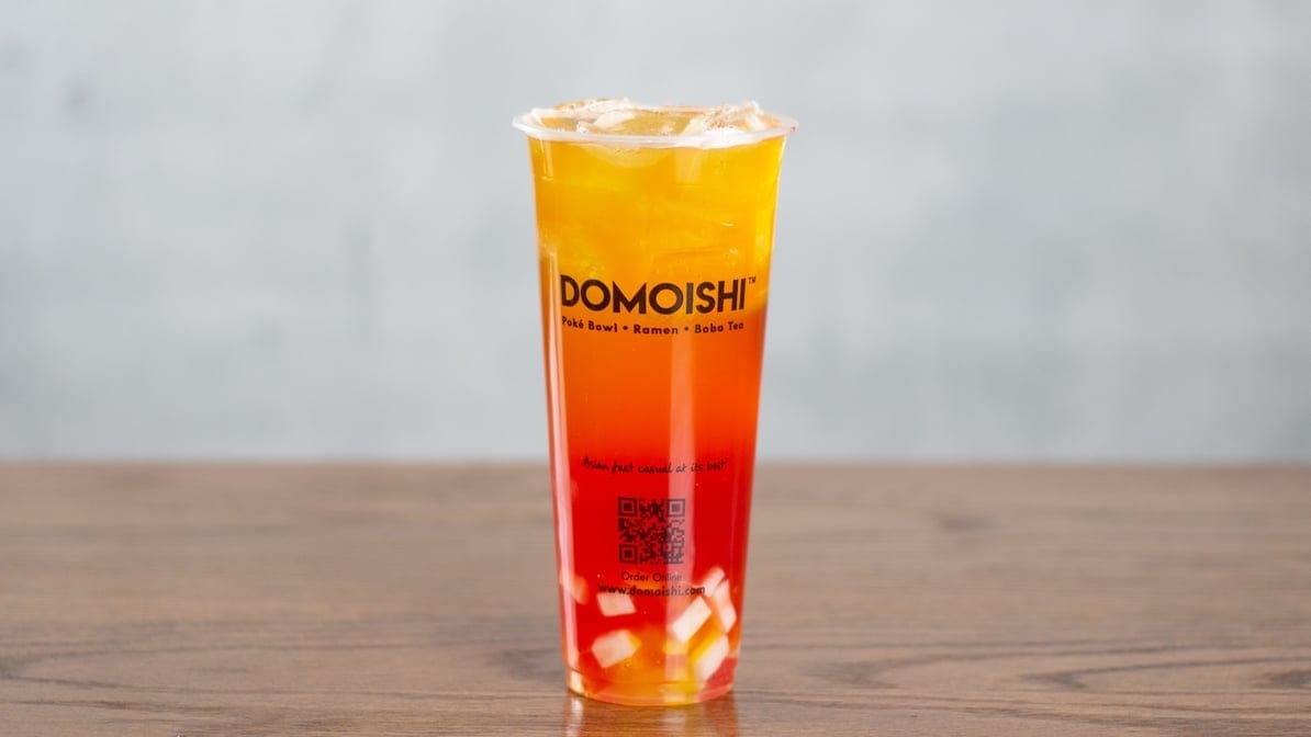 Pina strawberry green tea.