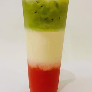 Matcha berri latte